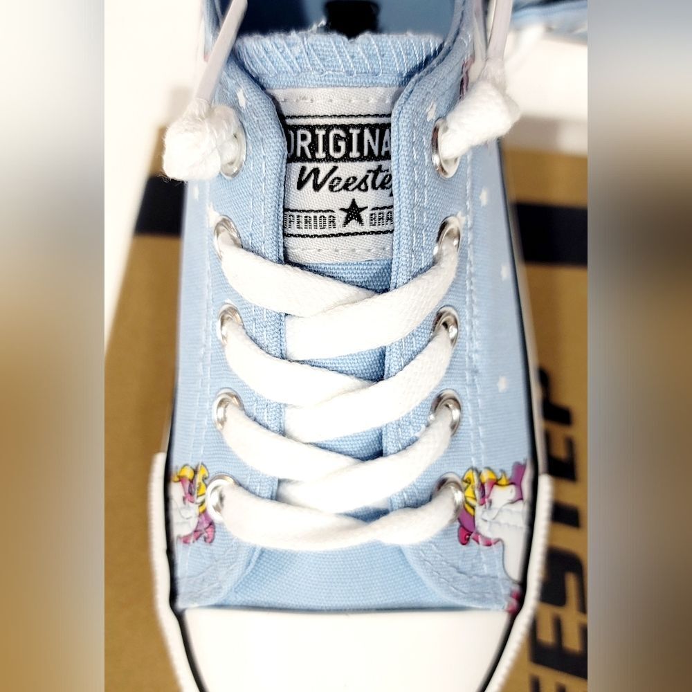 Weestep Kids Girls Lace Up Blue Unicorn Canvas Sneakers Shoes Size 11 NWT, NWB - Picture 7 of 16